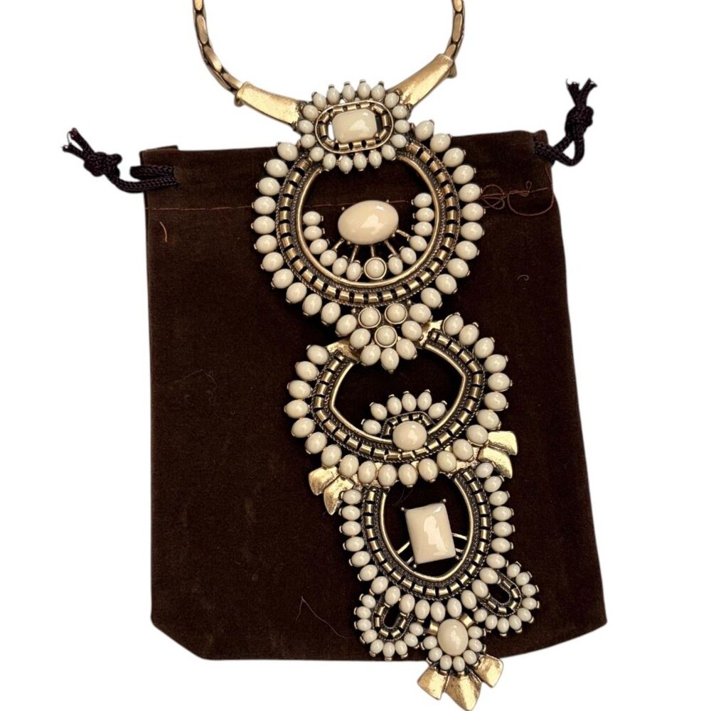 Stella & Dot Havana Boho Pendant Statement Necklace Gold Tone Cream Resin